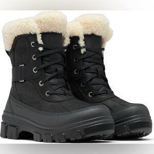 SOREL Tivoli IV Parc Genuine Shearling Waterproof Boot